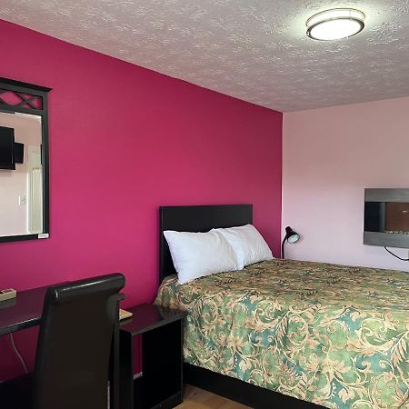 Old Mill Motel Blind River Экстерьер фото
