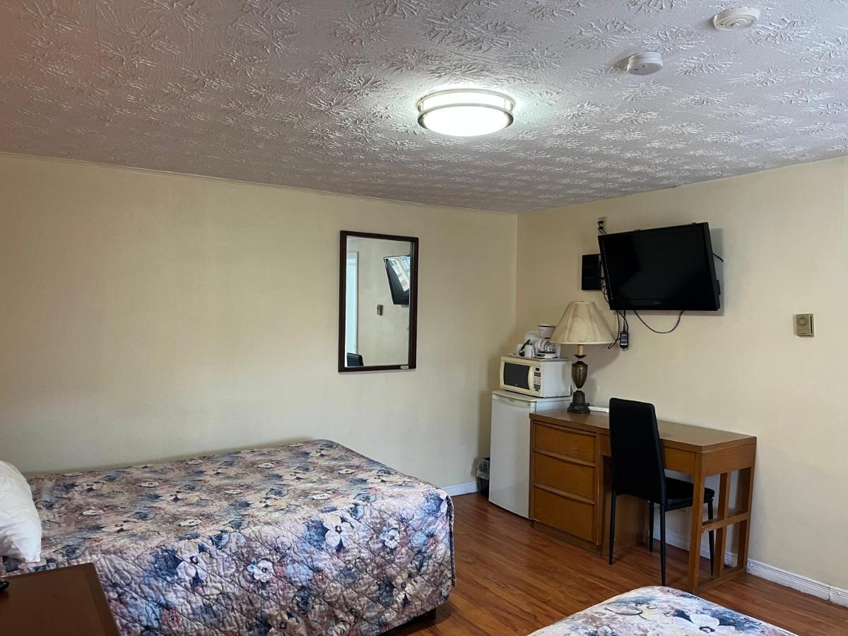 Old Mill Motel Blind River Экстерьер фото
